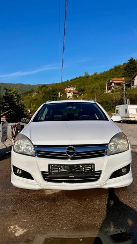 ������ Opel Astra