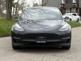 ������ Tesla Model 3