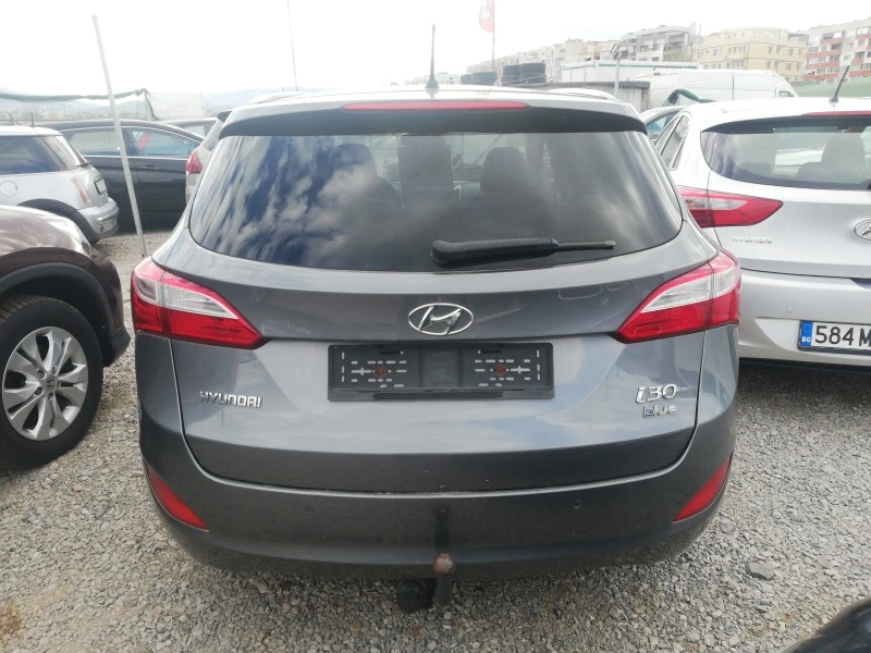 Hyundai I30 1.6i/Swiss, снимка 5 - Автомобили и джипове - 47052221