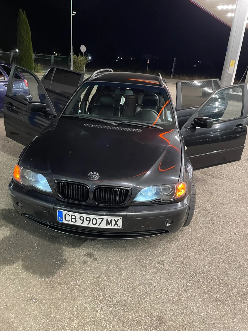 BMW 323, снимка 1 - Автомобили и джипове - 47551862