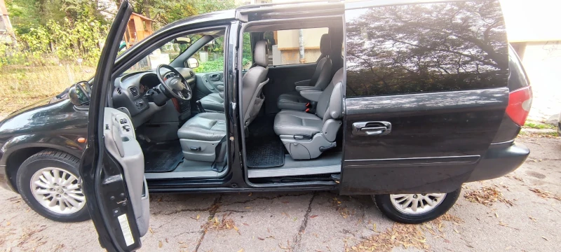 Chrysler Voyager, снимка 7 - Автомобили и джипове - 47567262