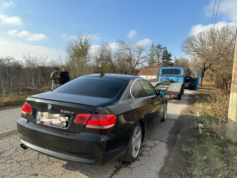 BMW 330, снимка 5 - Автомобили и джипове - 47953399