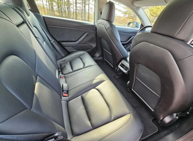 Tesla Model 3 Long range, 4x4 с гаранция, снимка 11 - Автомобили и джипове - 50508843