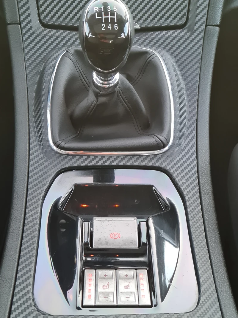 Ford S-Max 2.0 TDCI  ПАНОРАМА / КОЖА / ПАРКТРОНИК / key less , снимка 17 - Автомобили и джипове - 50947610