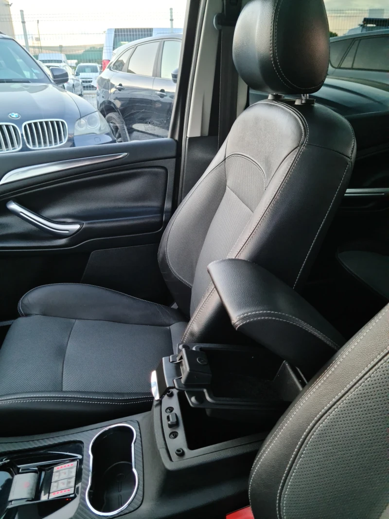 Ford S-Max 2.0 TDCI  ПАНОРАМА / КОЖА / ПАРКТРОНИК / key less , снимка 15 - Автомобили и джипове - 50947610