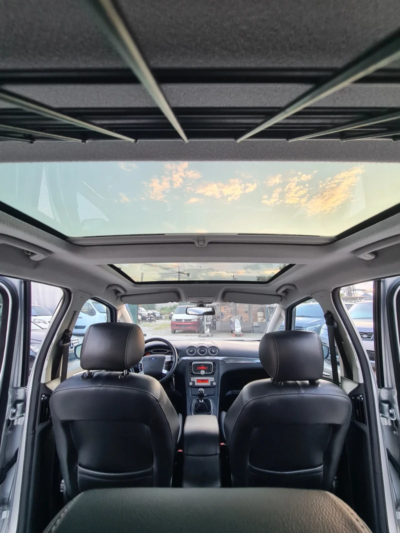 Ford S-Max 2.0 TDCI  ПАНОРАМА / КОЖА / ПАРКТРОНИК / key less , снимка 9 - Автомобили и джипове - 50947610