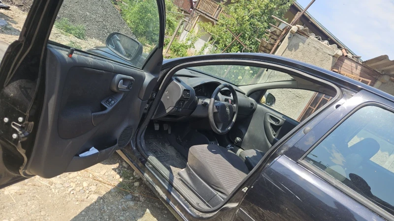 Opel Corsa 1.0 Benzin На Части, снимка 4 - Автомобили и джипове - 52831151
