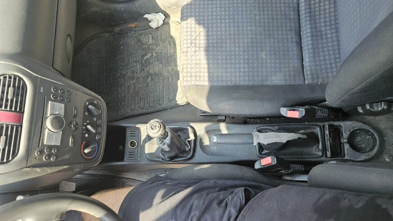 Opel Corsa 1.0 Benzin На Части, снимка 9 - Автомобили и джипове - 52831151