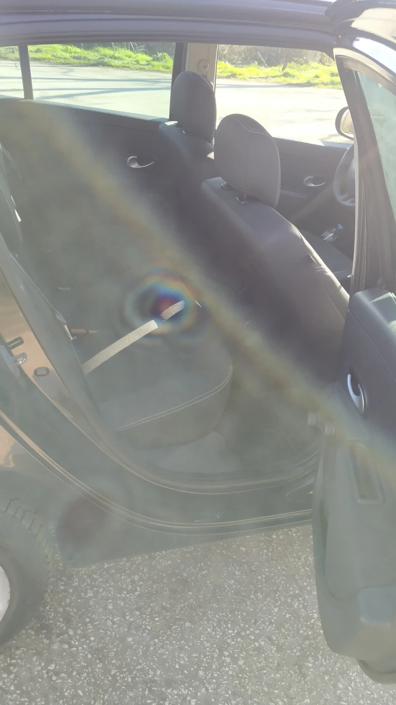 Renault Clio 1.2 tce, снимка 6 - Автомобили и джипове - 52813276