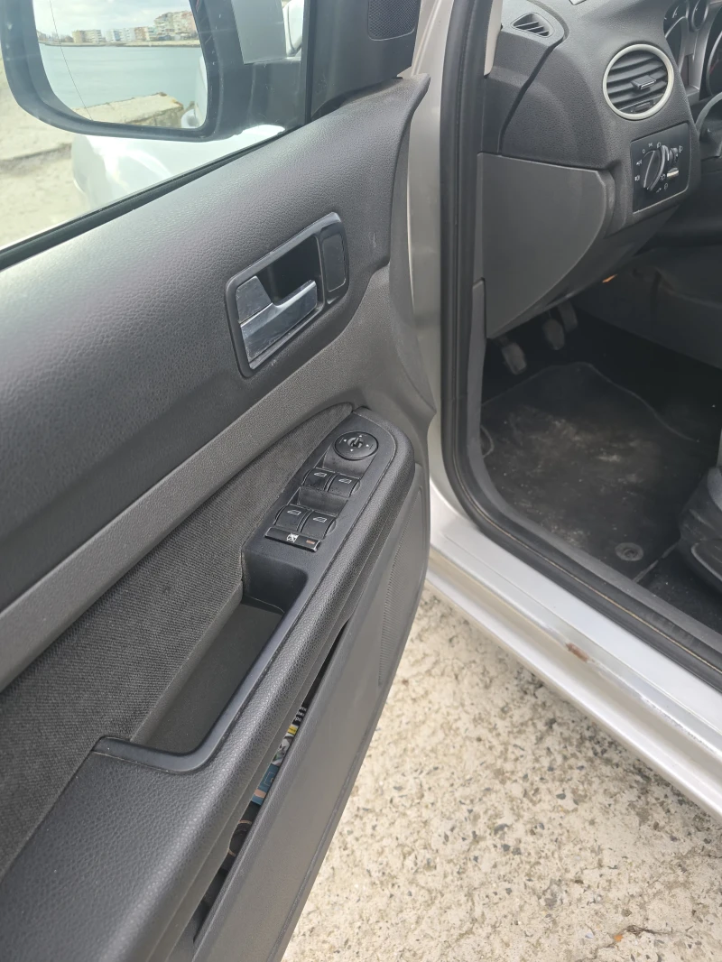Ford Focus Mk2, снимка 9 - Автомобили и джипове - 52910454