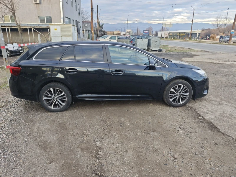 Toyota Avensis Edition-S, снимка 3 - Автомобили и джипове - 53107090