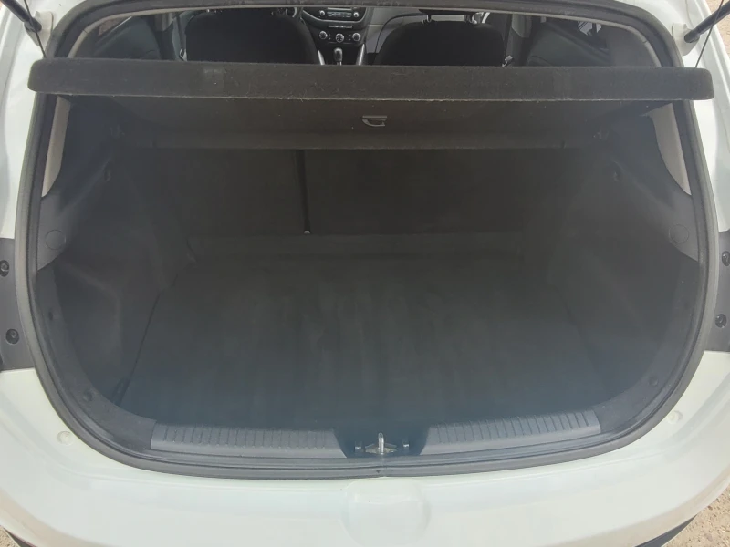 Kia Ceed 1.4i 100k.s.GAS, снимка 16 - Автомобили и джипове - 53118790