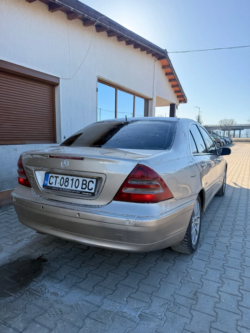 Mercedes-Benz C 200 Kompressor* Автоматик* Газ* Обслужена* Всичко Плат, снимка 8 - Автомобили и джипове - 53164660