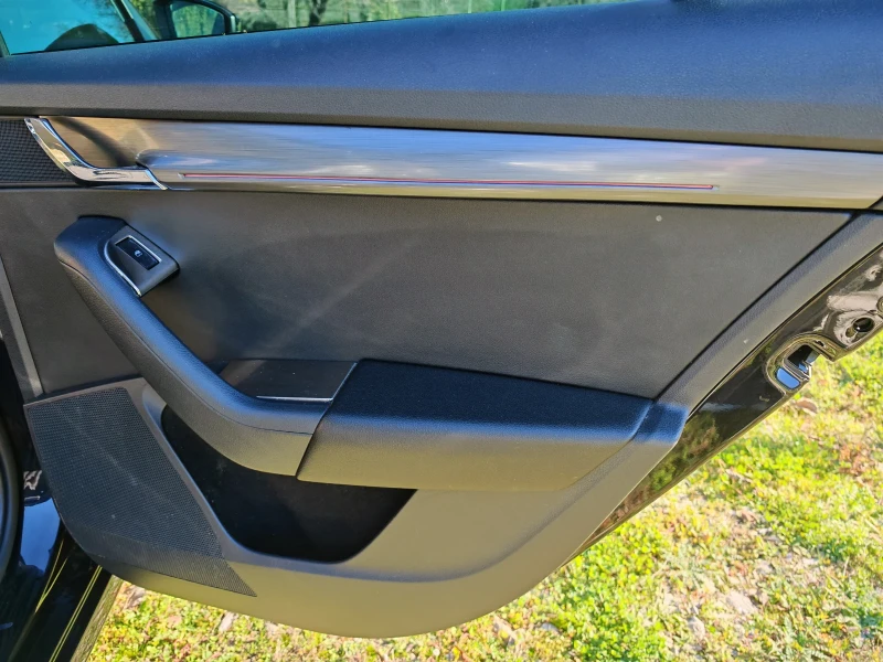 Skoda Octavia 2.0 TDI 184 кс, снимка 9 - Автомобили и джипове - 53165222