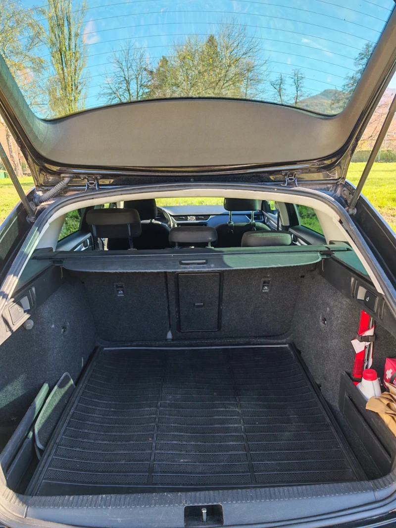 Skoda Octavia 2.0 TDI 184 кс, снимка 6 - Автомобили и джипове - 53165222