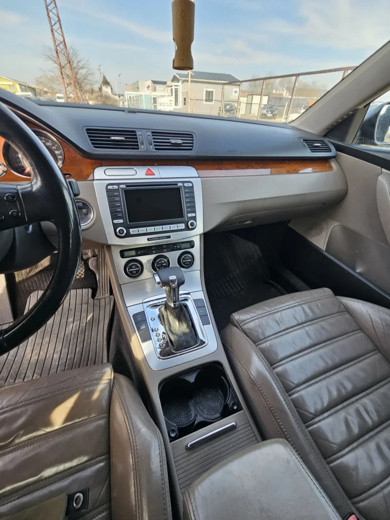 VW Passat 2.0 TDI Jean-Pierre Rocle, снимка 4 - Автомобили и джипове - 53305713