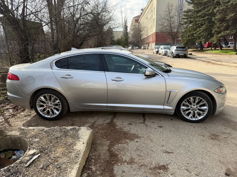 Jaguar Xf, снимка 2 - Автомобили и джипове - 53461669