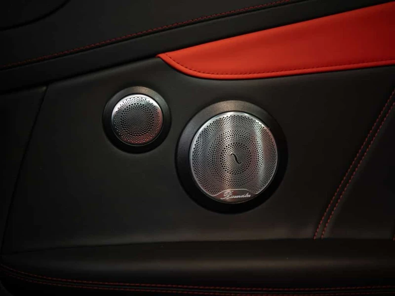 Mercedes-Benz C 63 AMG * S | COUPE | CARBON FIBRE | PREMIUM & NIGHT PKG *, снимка 13 - Автомобили и джипове - 53567227