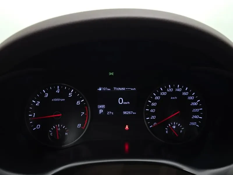 Kia Stinger 2.0Т/АWD/KEYLESS/360 КАМЕРИ/ПОДГРЕВ/ОБДУХВАНЕ/, снимка 8 - Автомобили и джипове - 56575732