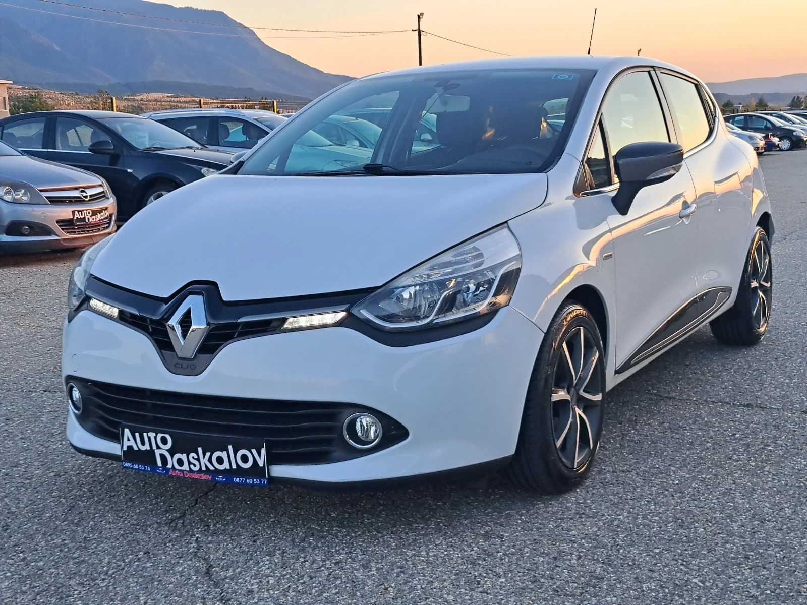 Renault Clio 0.9 Tse, снимка 1