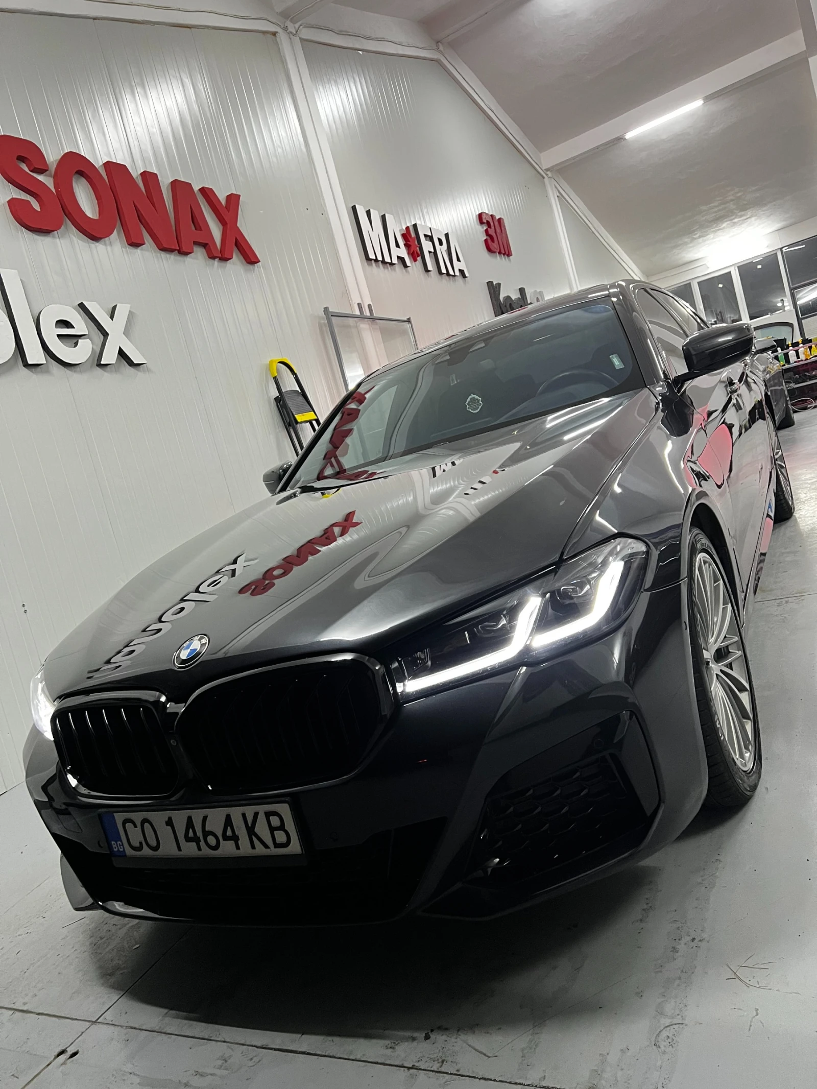 BMW 540 M-PACK* FACE LOOK* 360* AMBIENT* MHD* K&N* HARMAN*, снимка 1