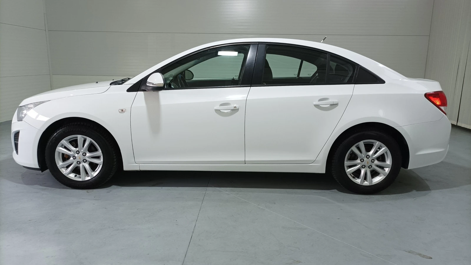 Chevrolet Cruze 1.8 I GPL - изображение 9