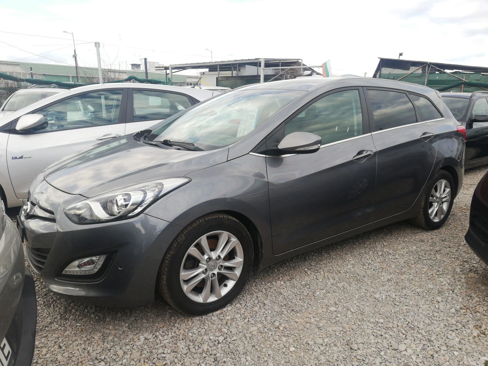 Hyundai I30 1.6i/Swiss - изображение 3