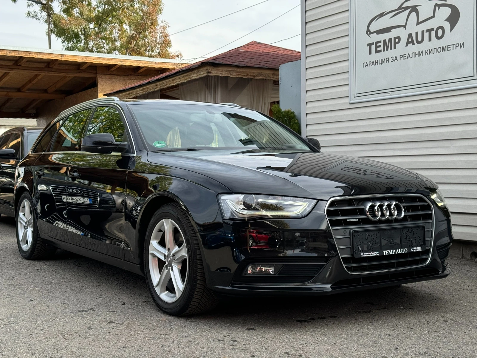 Audi A4 2.0TDI* 4х4* 150к.с* СЕРВИЗНА КНИЖКА С ПЪЛНА ИСТОР - изображение 3