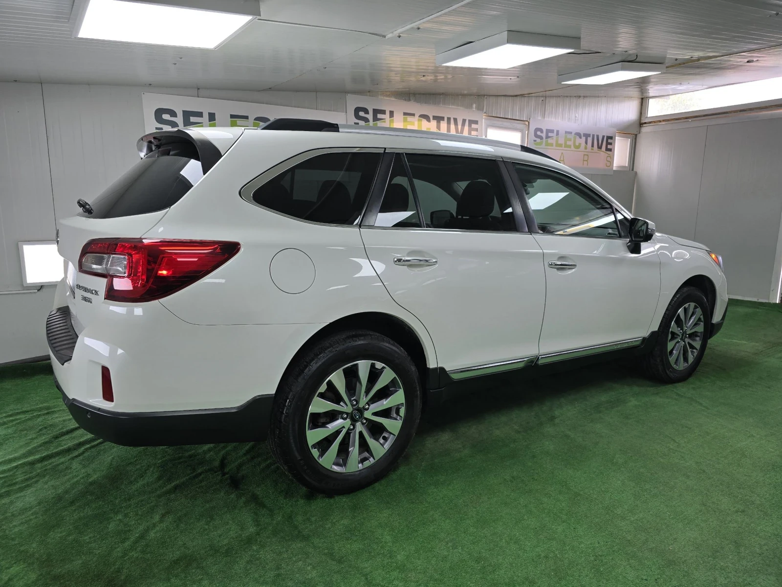 Subaru Outback 3.6R AWD SYMMETRICAL LIMITED - изображение 7