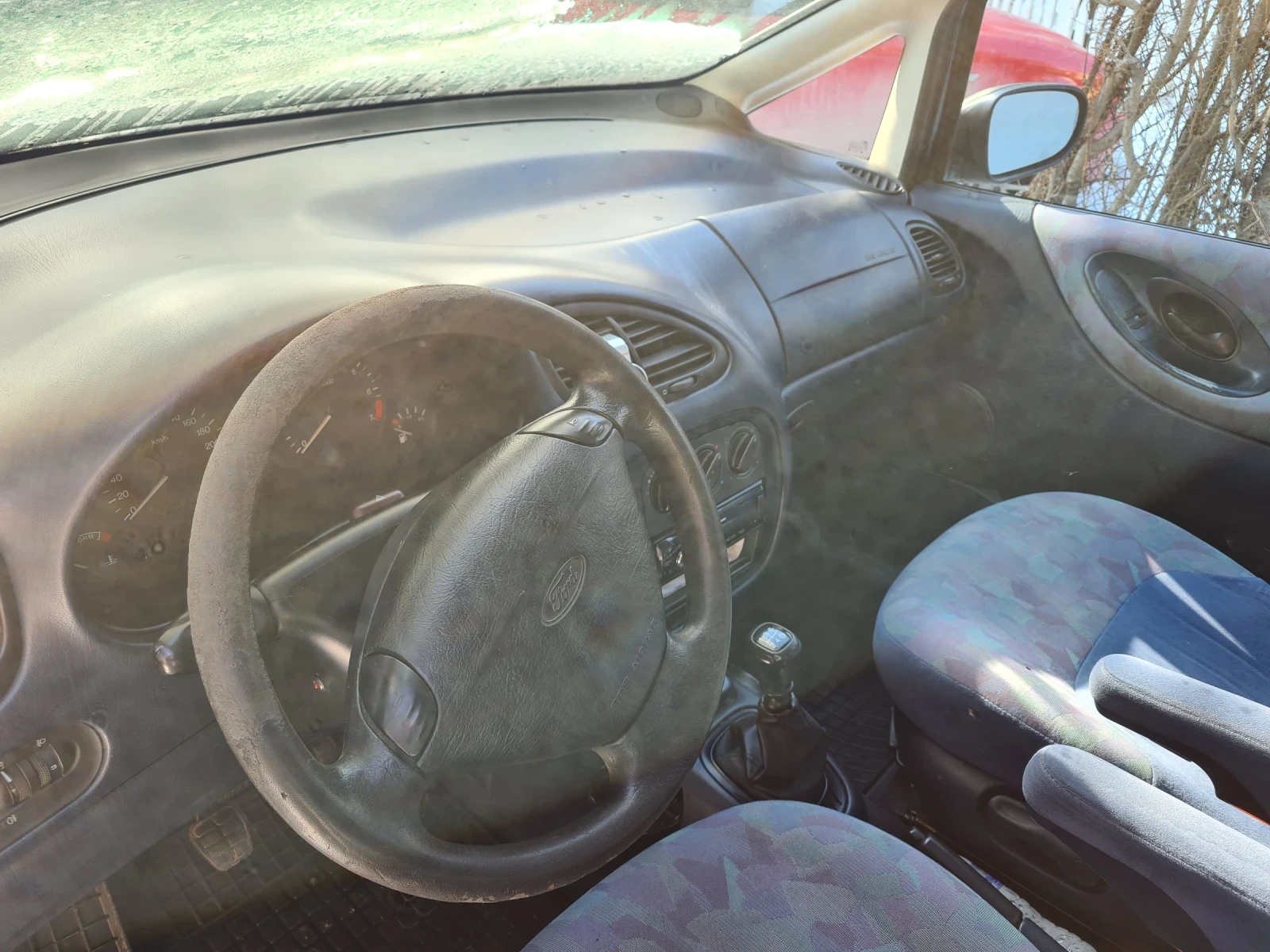 Ford Galaxy  - изображение 9
