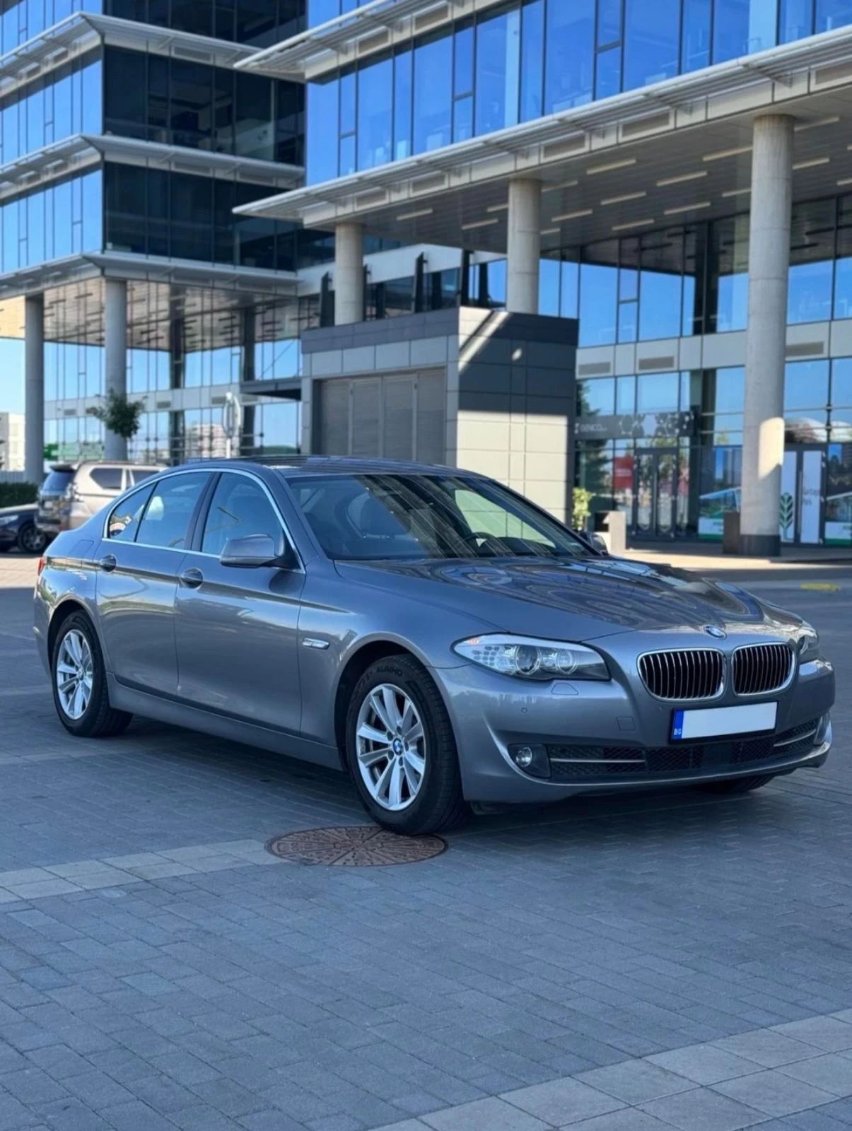 BMW 528 I - изображение 2