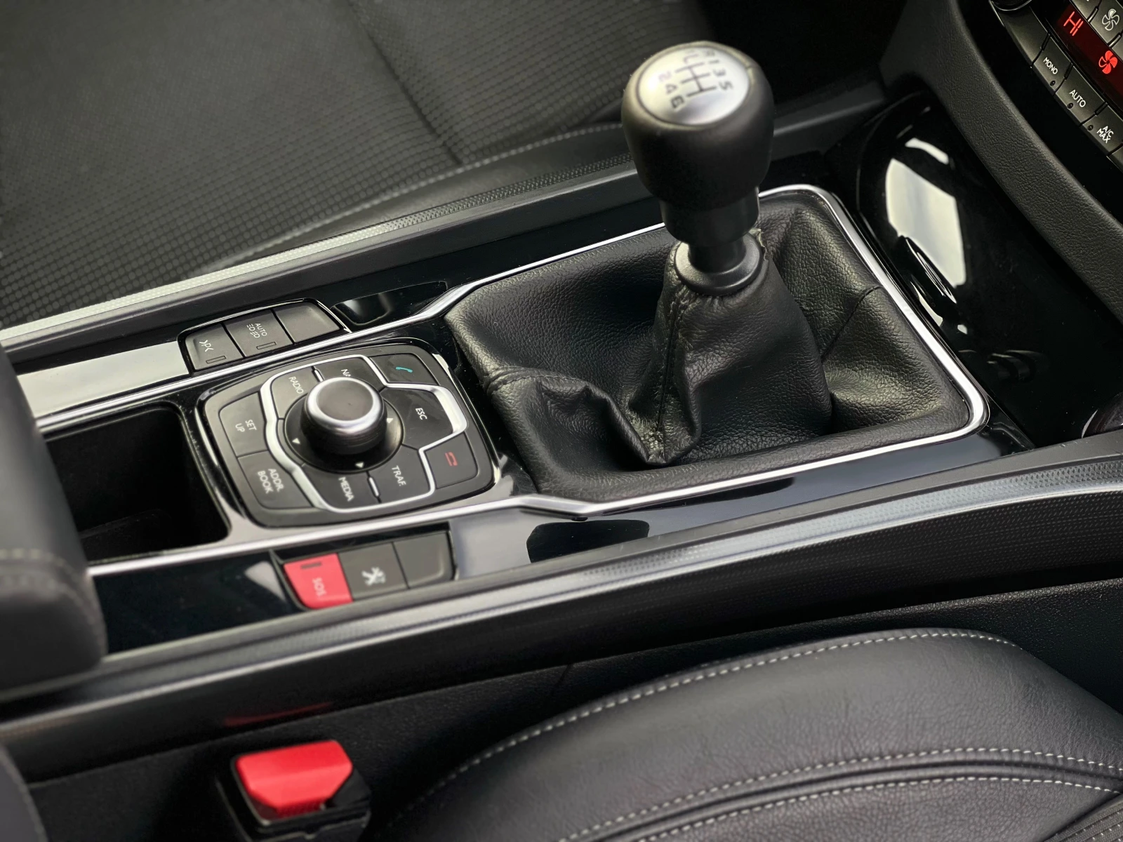 Peugeot 508 2.0HDI Feline | Mobile.bg   15