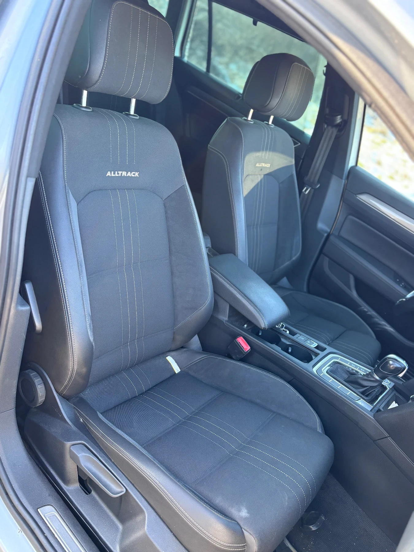 VW Passat 2.0TDI - изображение 8