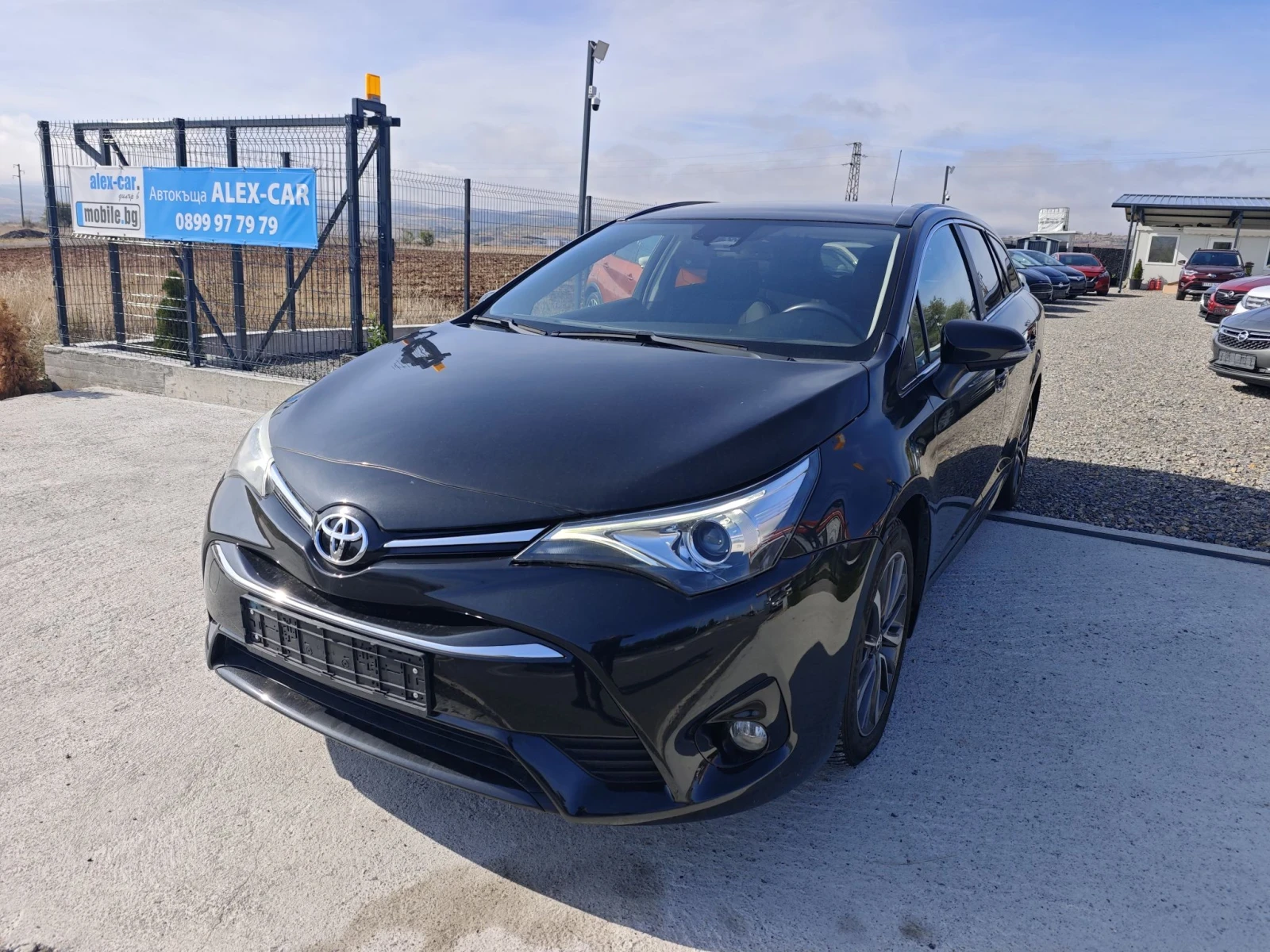 Toyota Avensis Edition-S, снимка 13 - Автомобили и джипове - 53107090