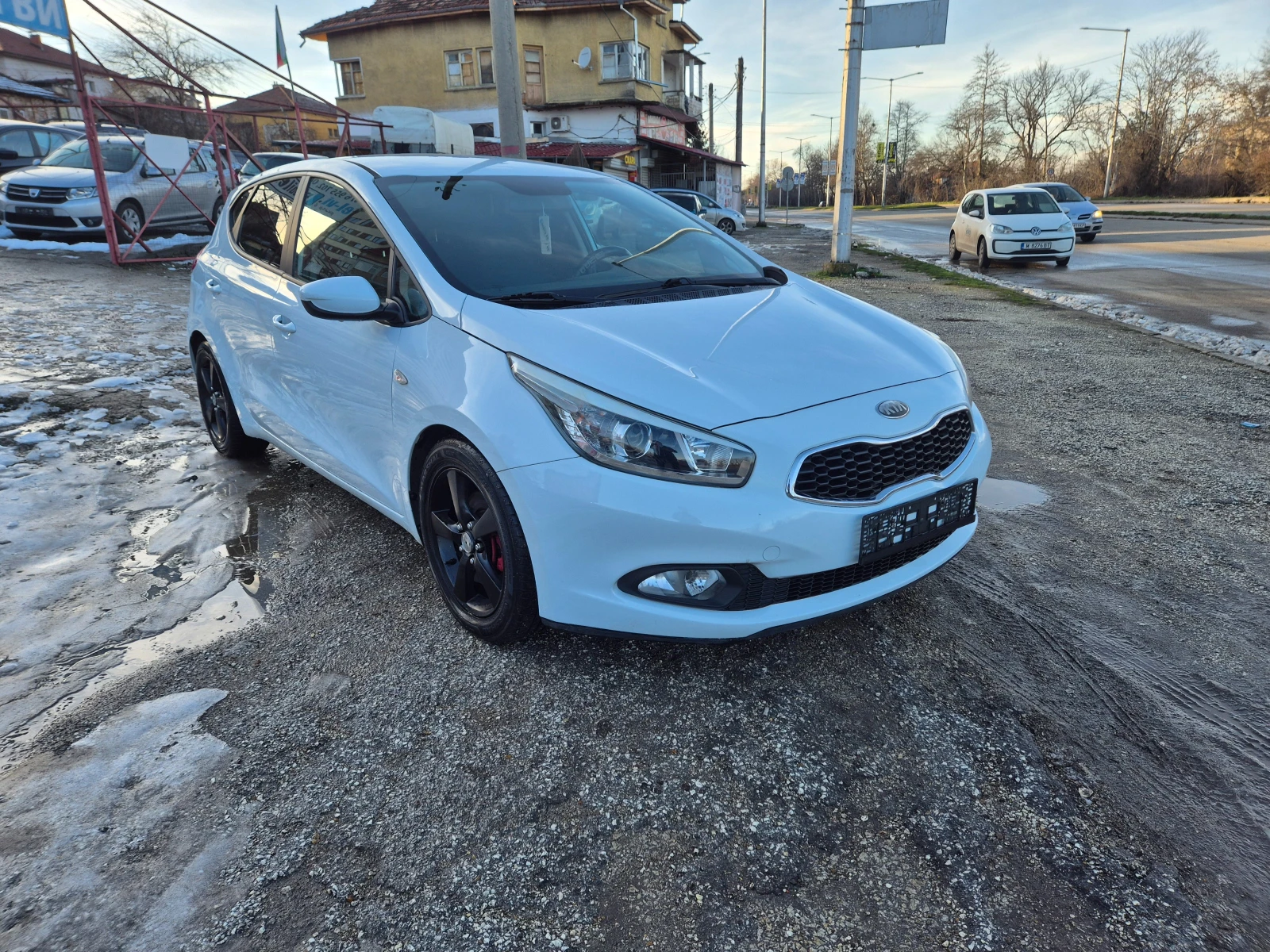 Kia Ceed 1.4i 100k.s.GAS - изображение 3