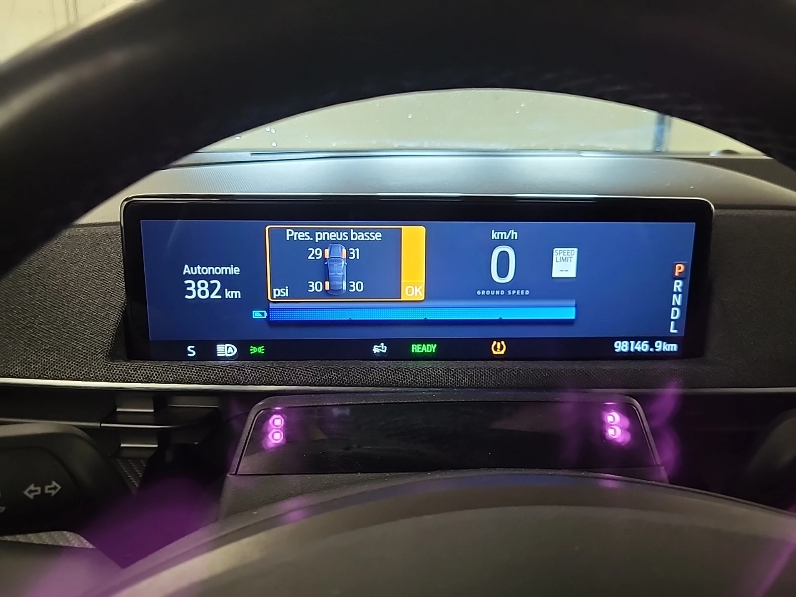 Ford Mustang Mach-E PREMIUM, снимка 9 - Автомобили и джипове - 53761102