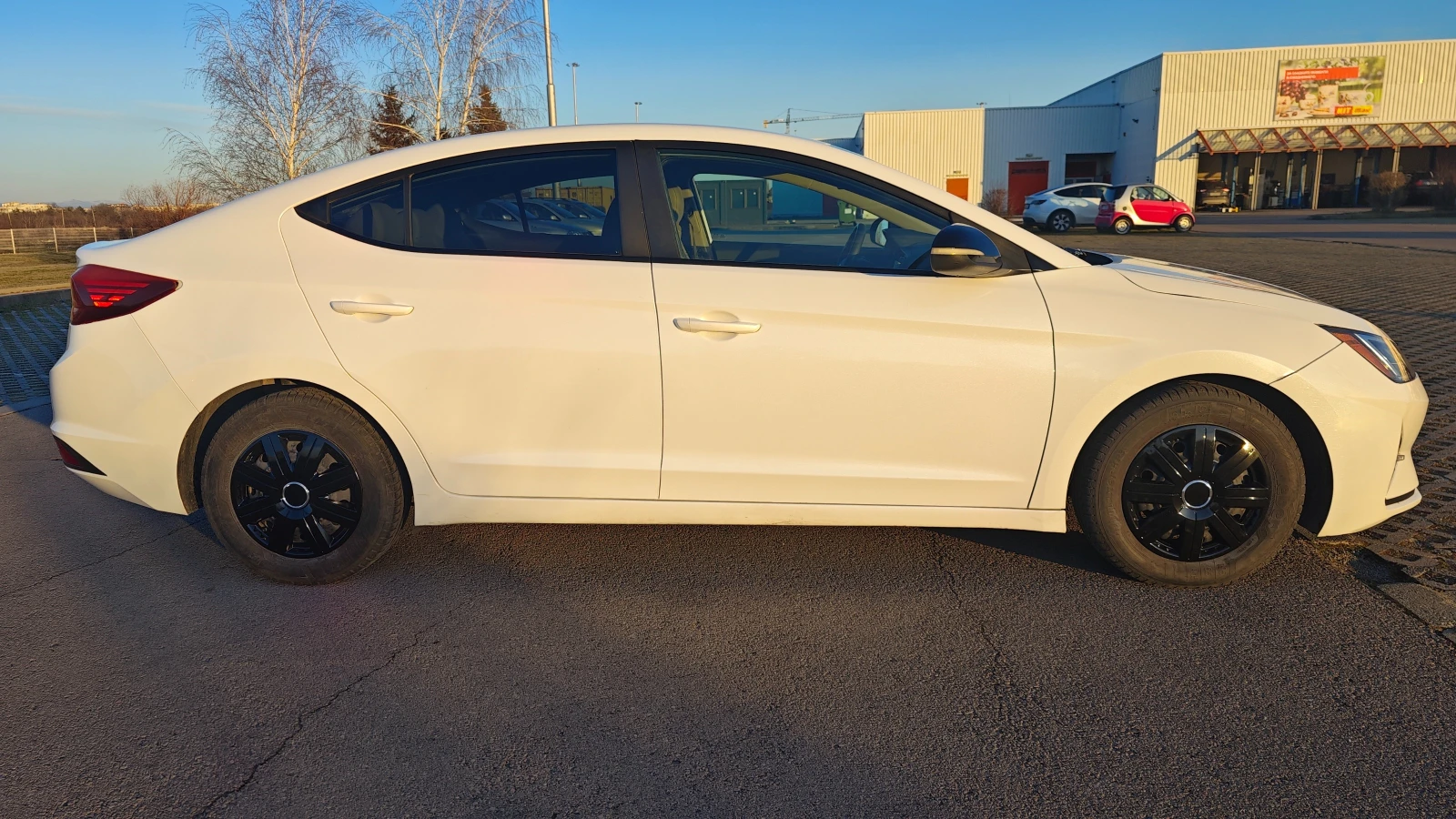 Hyundai Elantra | Mobile.bg � ����������� 10