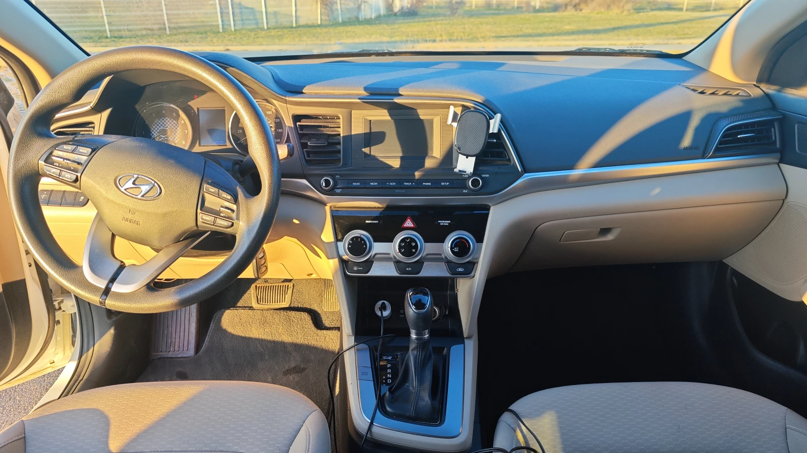 Hyundai Elantra | Mobile.bg � ����������� 8