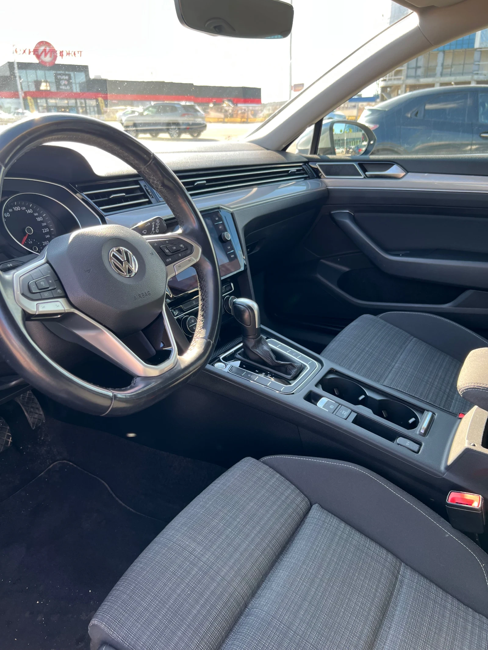 VW Passat 1.6 TDI  | Mobile.bg � ����������� 9