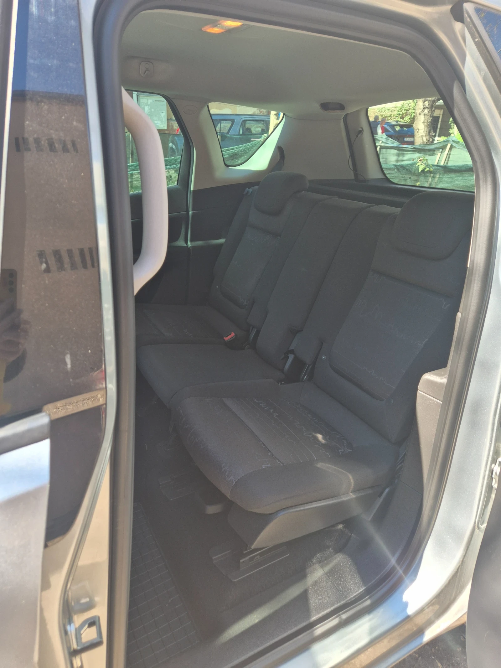 Opel Meriva 1.4 LPG Turbo, снимка 7 - Автомобили и джипове - 54142630