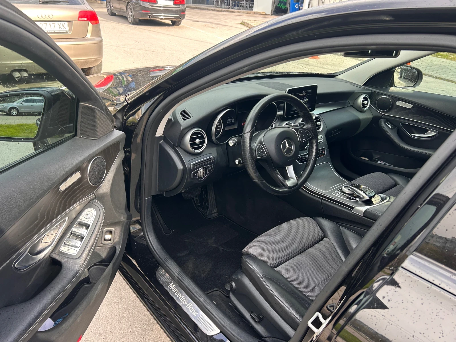 Mercedes-Benz B 220  C 220 D 4 MATIC, снимка 7 - Автомобили и джипове - 54203751