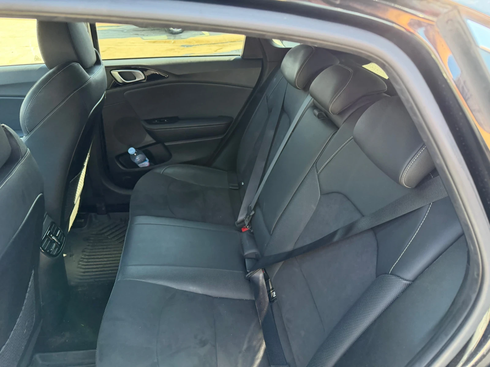 Kia Ceed Gt-line, снимка 9 - Автомобили и джипове - 54570229
