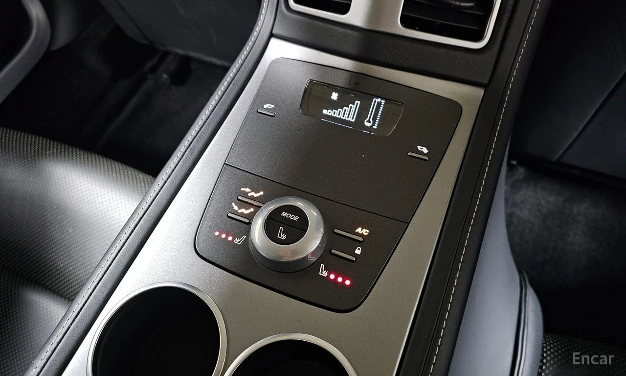 Aston Martin Rapide S* 6.0* V12* , снимка 16 - Автомобили и джипове - 54739398