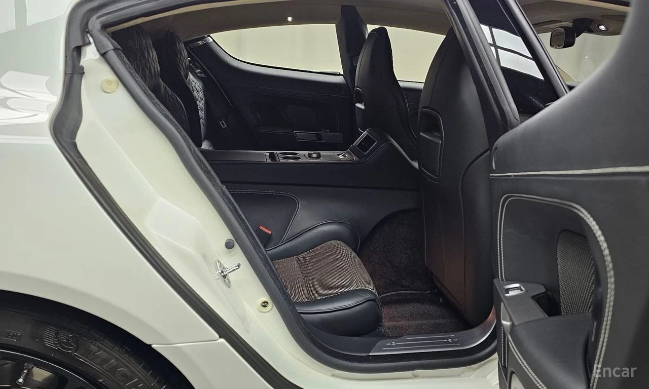 Aston Martin Rapide S* 6.0* V12* , снимка 15 - Автомобили и джипове - 54739398