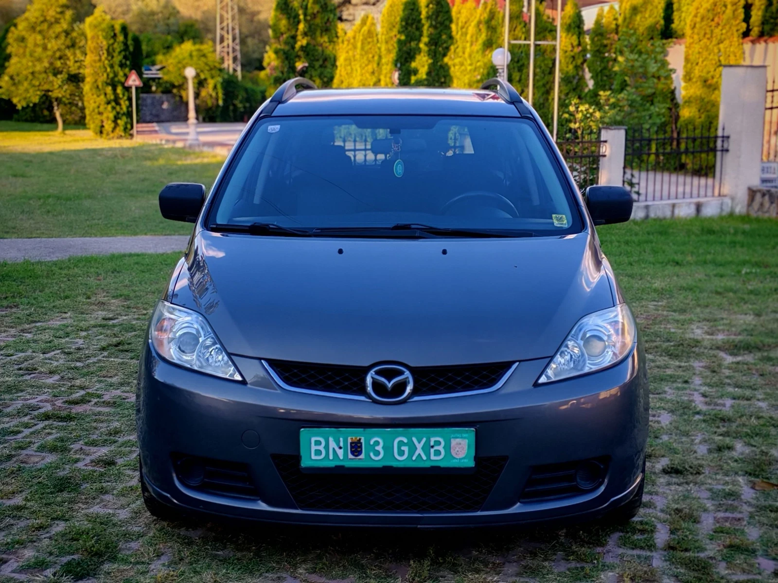 Mazda 5 1.8I 16V(116)* КЛИМАТРОНИК* 7-МЕСТА* НОВ ВНОС* , снимка 10 - Автомобили и джипове - 54962653