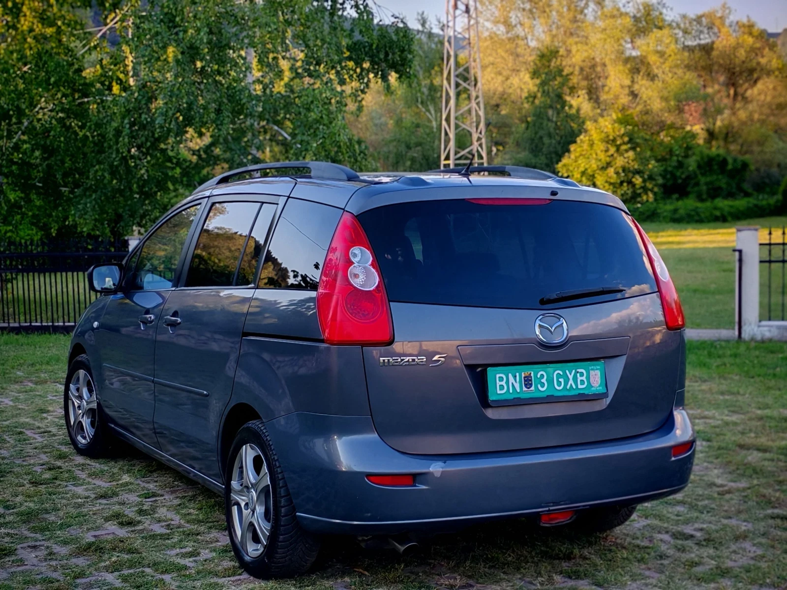 Mazda 5 1.8I 16V(116)* КЛИМАТРОНИК* 7-МЕСТА* НОВ ВНОС* , снимка 5 - Автомобили и джипове - 54962653