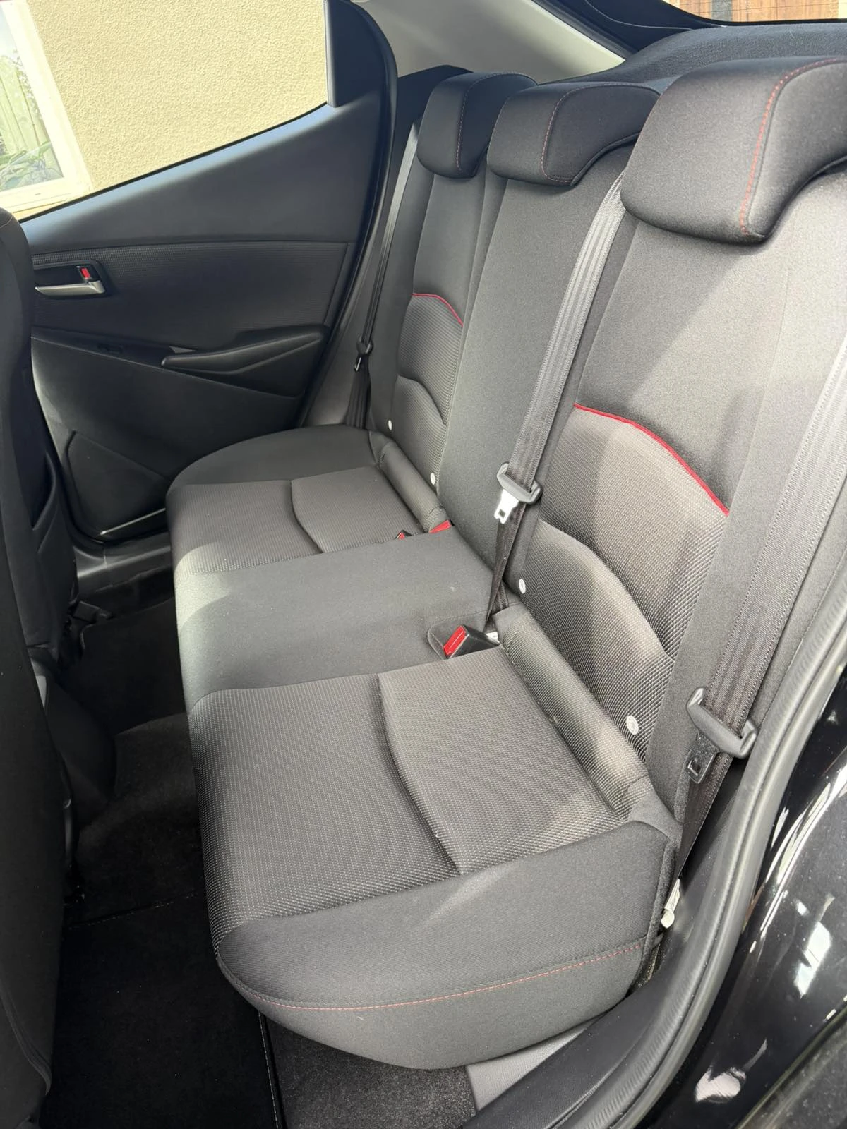 Mazda 2 1.5i HOMURA, снимка 10 - Автомобили и джипове - 55529910
