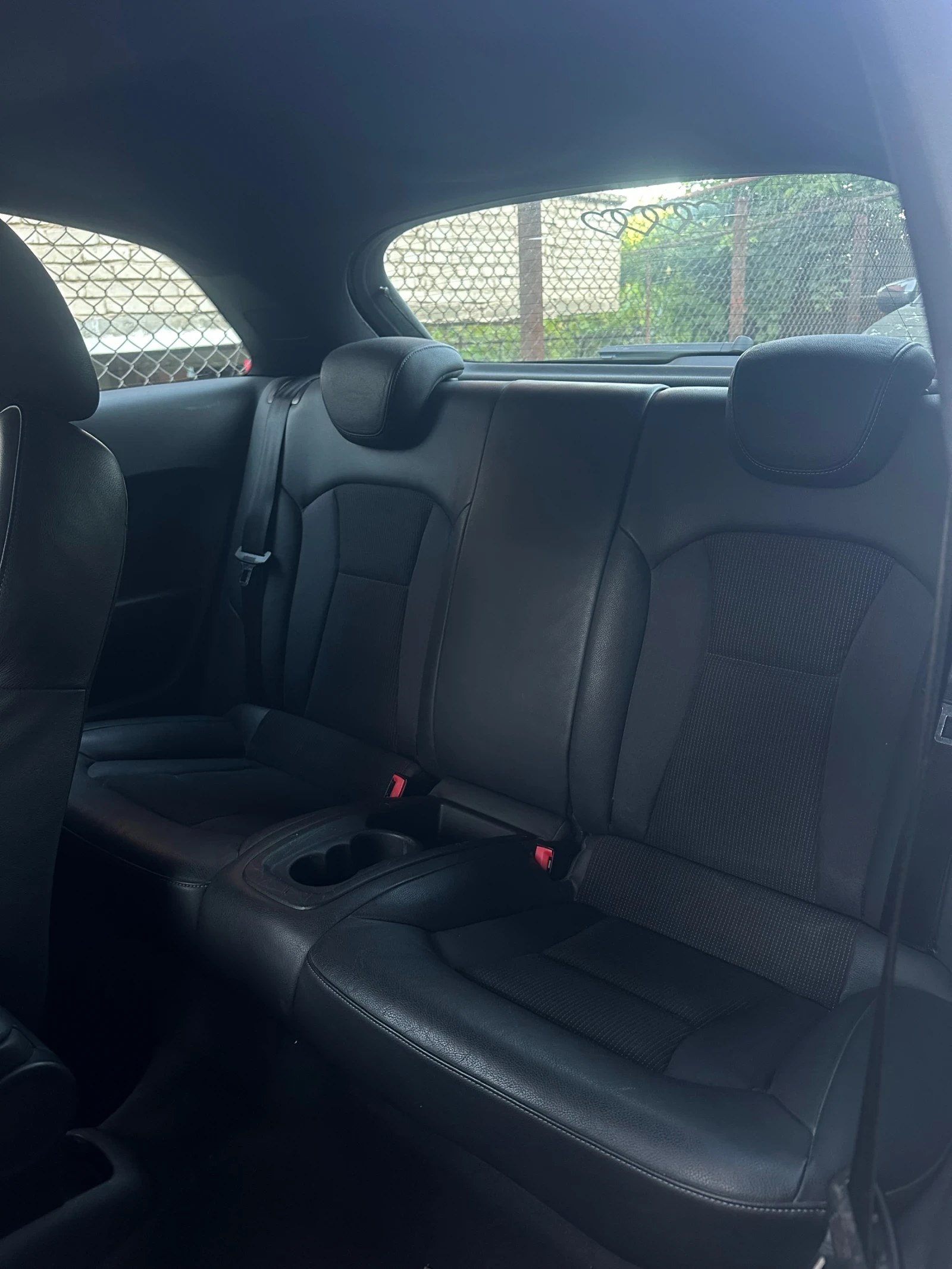 Audi A1 1.6 TDI S Line , снимка 10 - Автомобили и джипове - 55697801