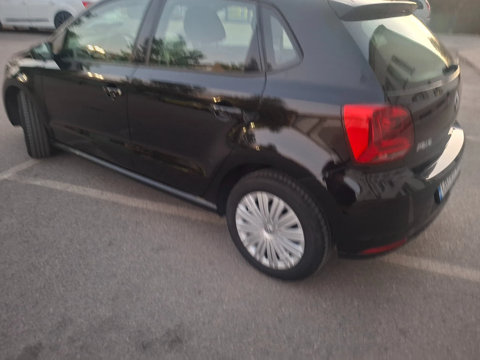 VW Polo, снимка 4 - Автомобили и джипове - 55993688