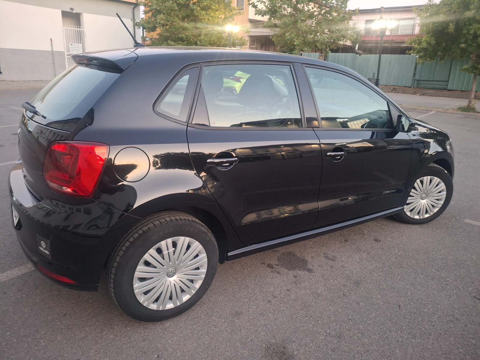 VW Polo, снимка 6 - Автомобили и джипове - 55993688